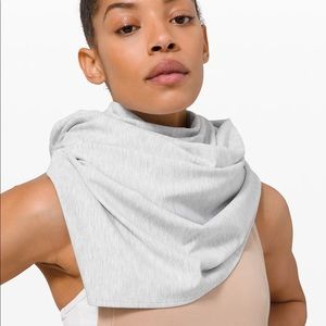 NWT lululemon vinyasa scarf